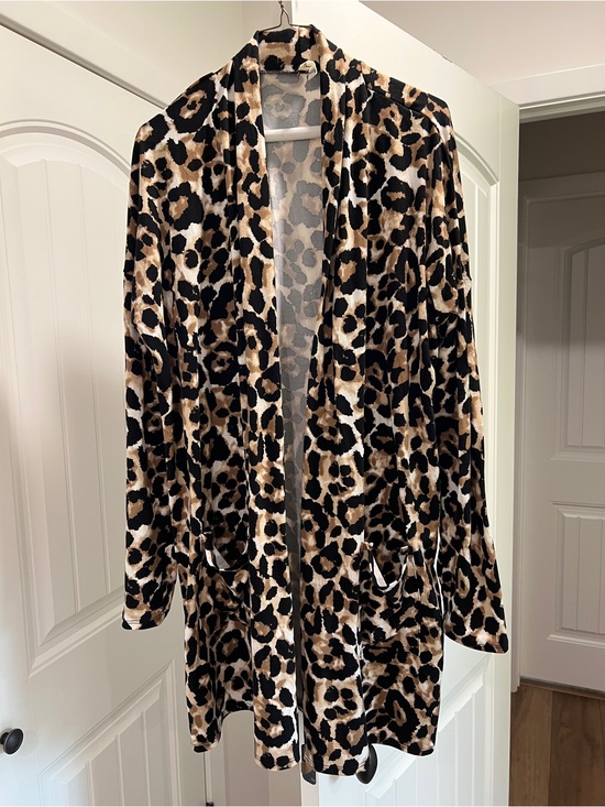 Beeson River Tops - Beeson River Leopard Print Open Cardigan - Black, Beige, Tan size Large